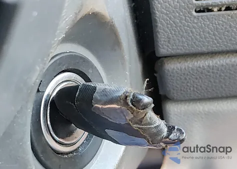 2005 Mercury Montego Luxury from USA, damaged, VIN 1MEFM41135G626796